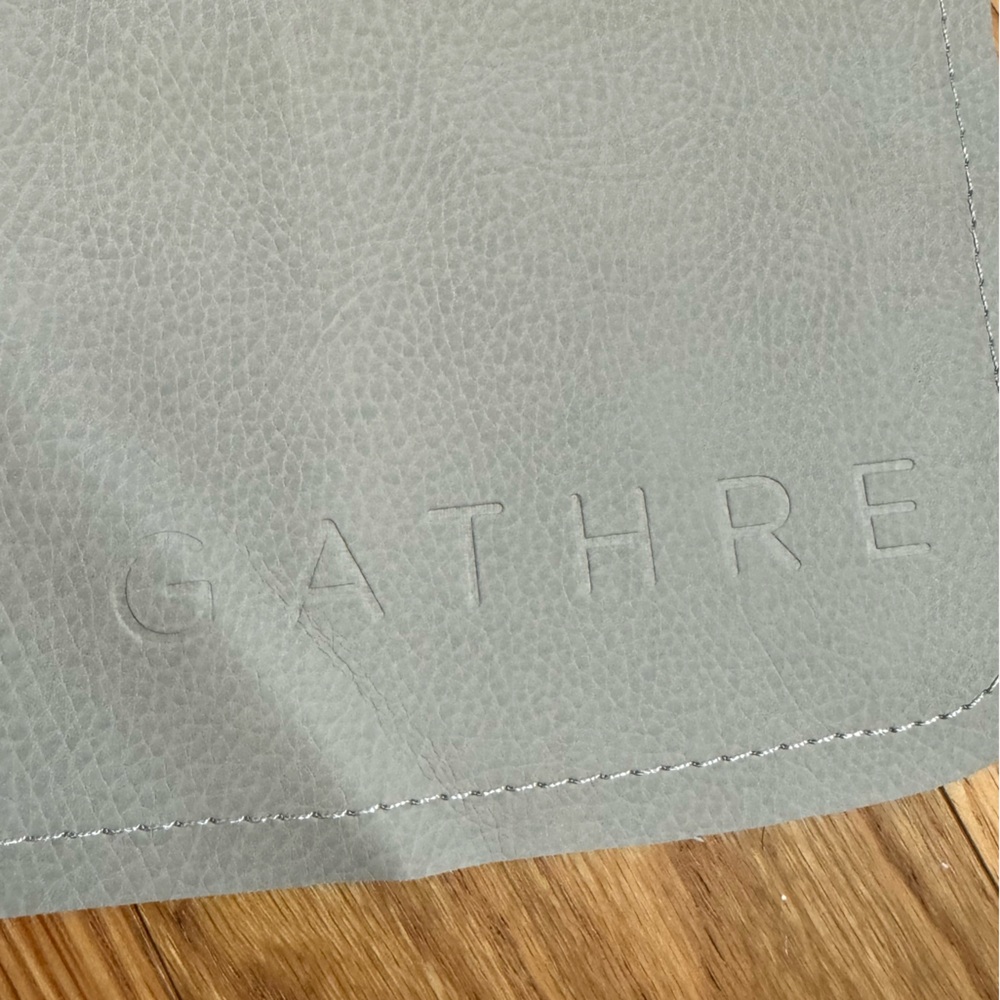 Gathre small leather portable change pad